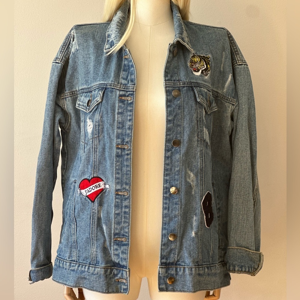 F21 embroidered tiger jean jacket distressed - Picture 5 of 10